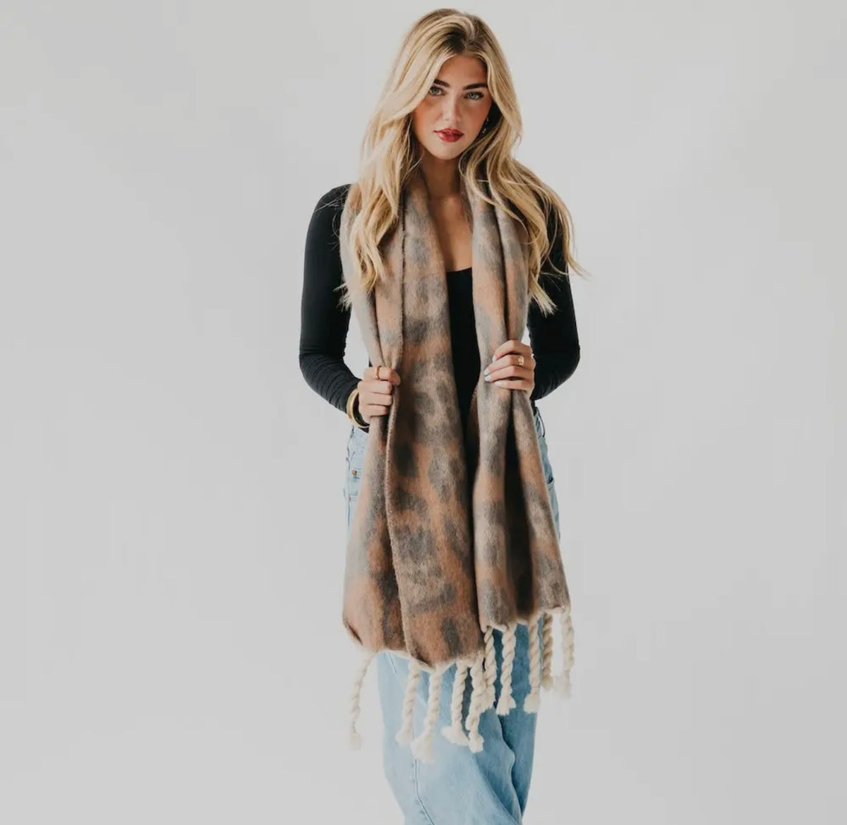Priscilla Scarf