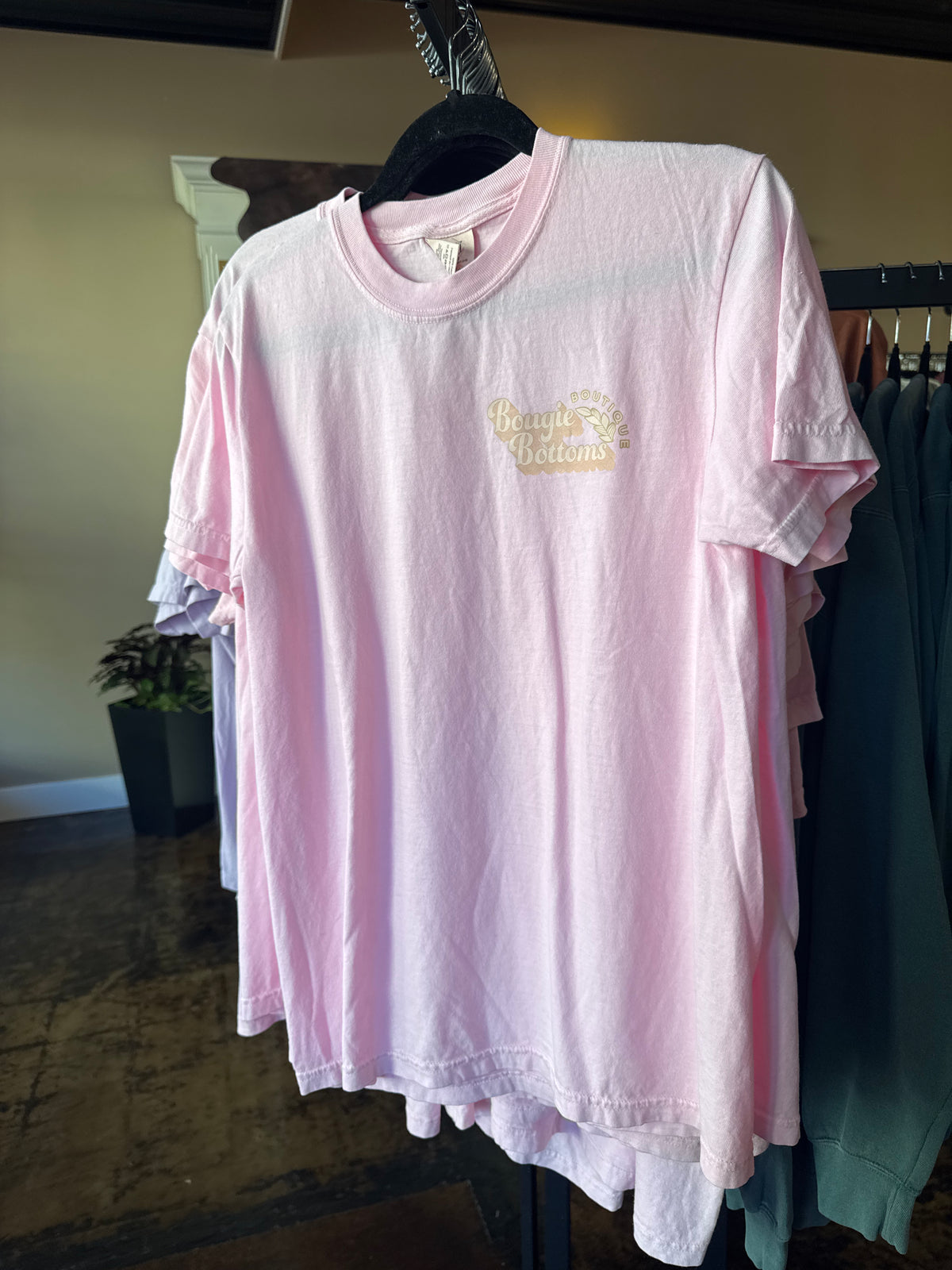 Bougie Tee
