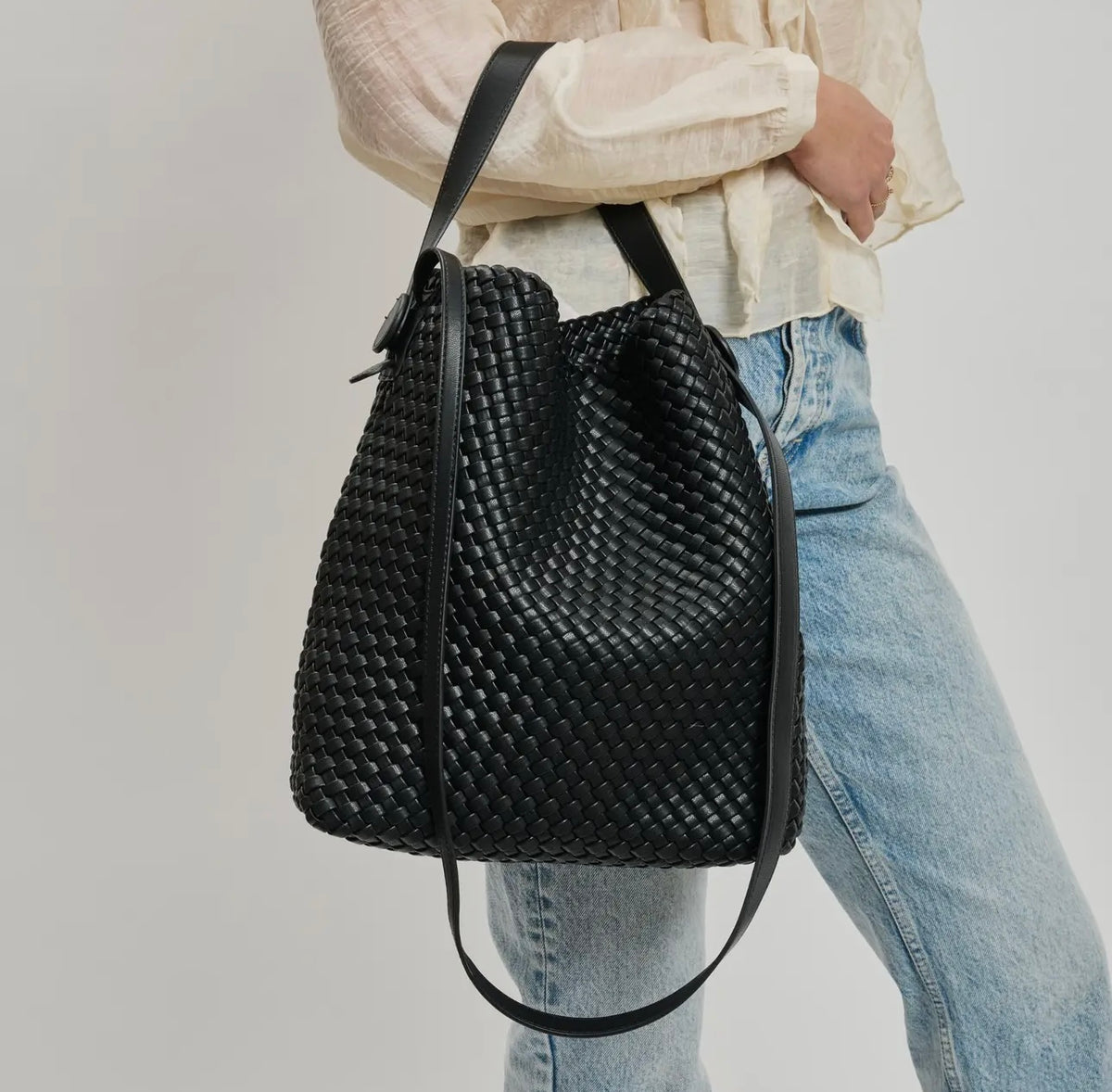 Edith Woven Purse