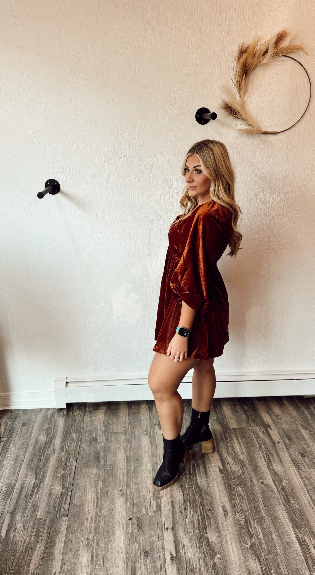 Spicy Velvet Dress